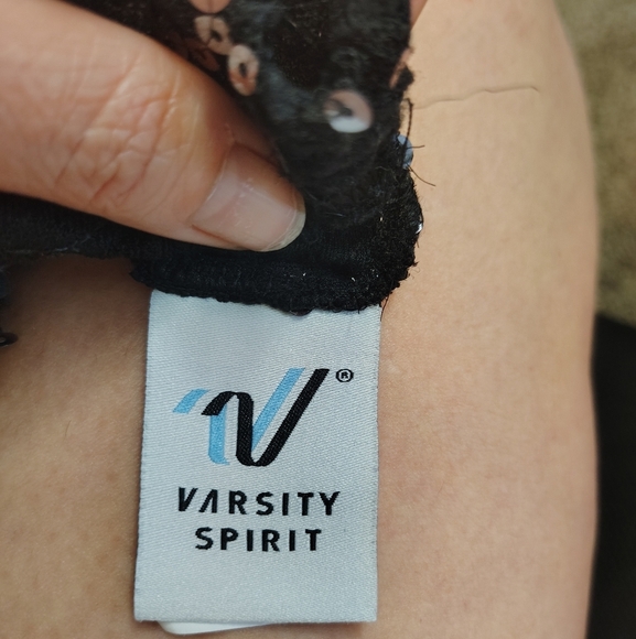 Elegant Black Sequin Turtleneck Top - Picture 3 of 4